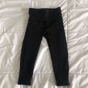 cropped lululemon leggings